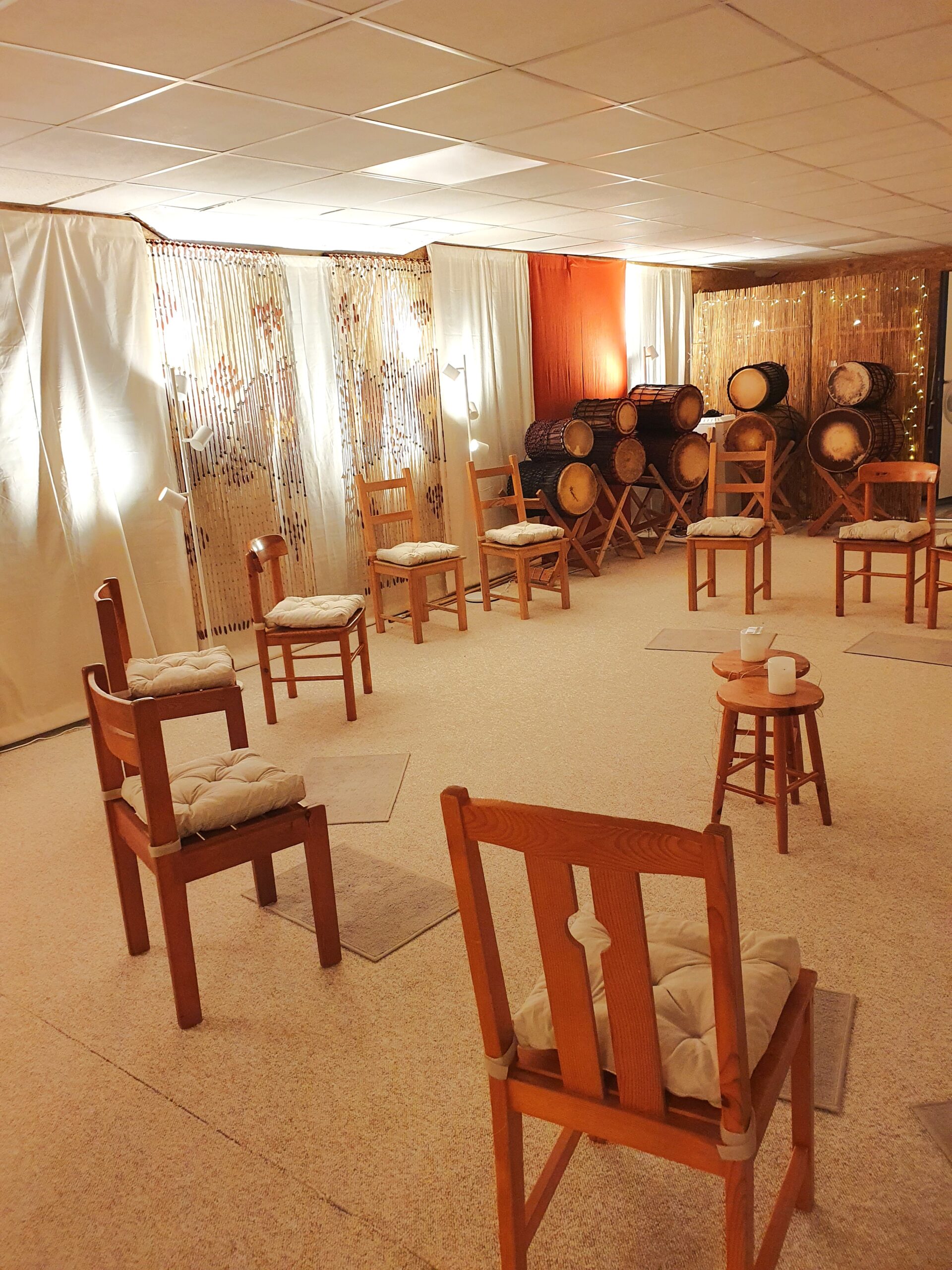 20250103_000423-1 Trommel- und Seminarraum von Djembe Drumming in der Jakobikirche