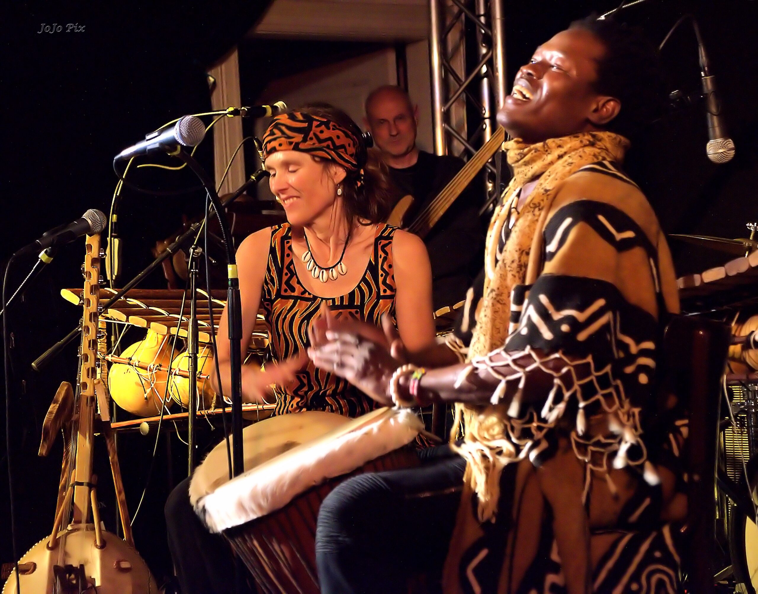 Doubassin Sanogo und Katja Müller-Erwig – Djembe´, Ngoni- und Balafonlehrer